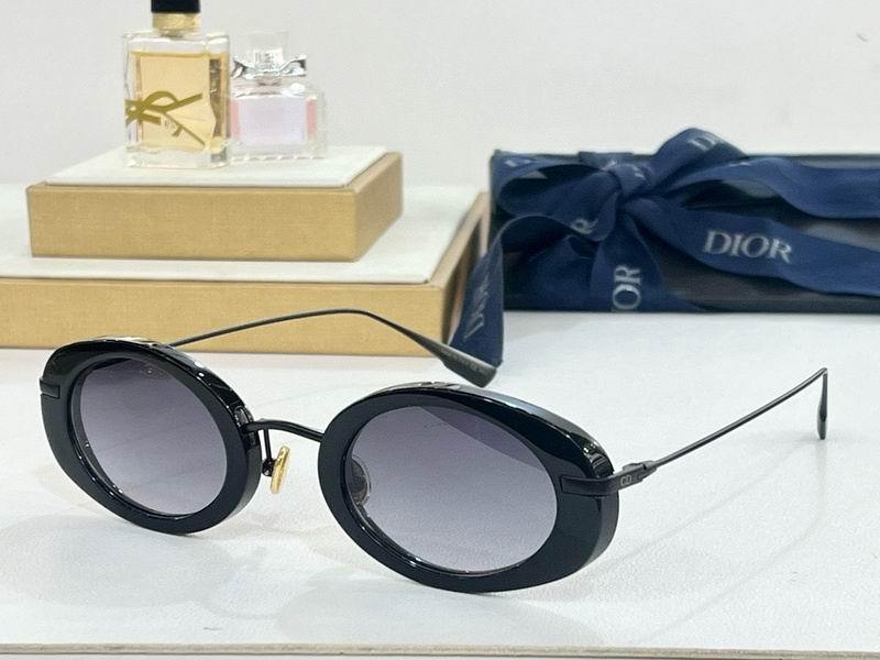 DIOR Sunglasses 275